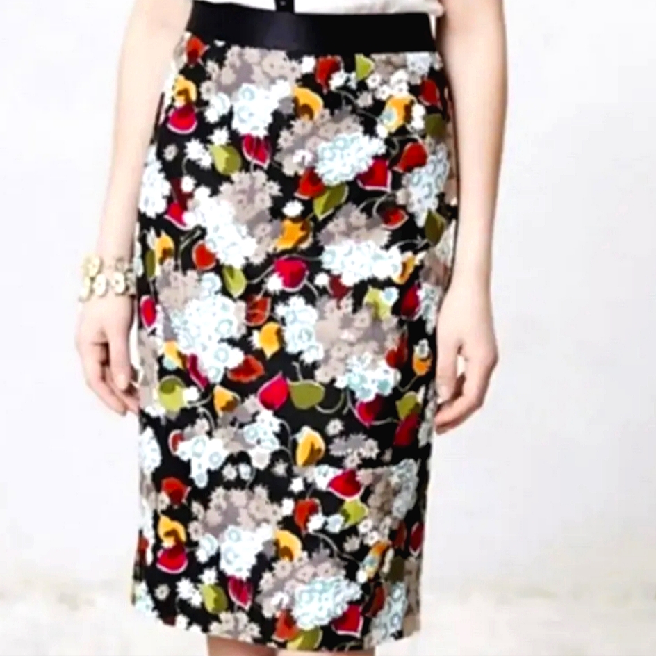 Anthropologie Girls From Savoy Floral Pencil Linen& Cotton Skirt Size 2